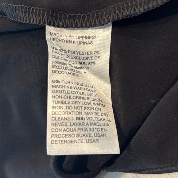 NWT Chico's Black Long Sleeve V-Neck with detail, A-Line midi Dress size 2/Large - Picture 13 of 13